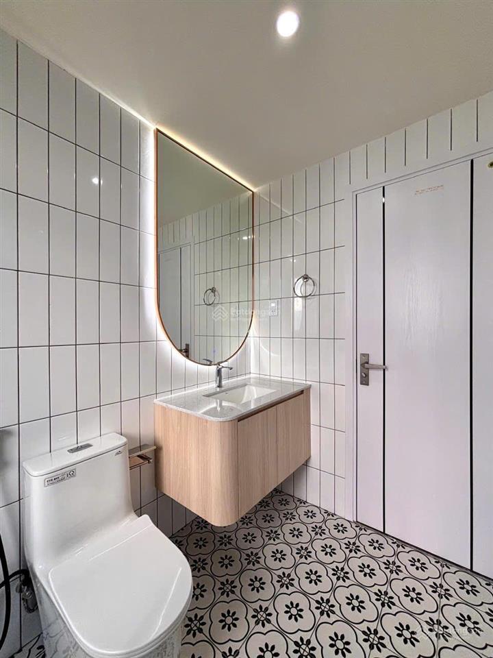 Bán căn hộ chung cư mỹ khánh 2, diện tích 118m2, 3pn, 2wc, view đẹp, nội thất đầy đủ, bán giá 9 tỷ