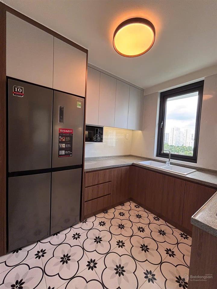 Bán căn hộ chung cư mỹ khánh 2, diện tích 118m2, 3pn, 2wc, view đẹp, nội thất đầy đủ, bán giá 9 tỷ