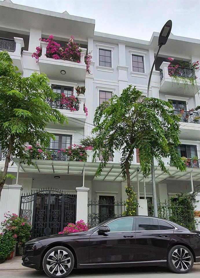 Chính chủ cho thuê nhà liền kề đại kim oto tránh nhau dt 58m2 x 4t mt 5m giá 18tr  0918 264 ***