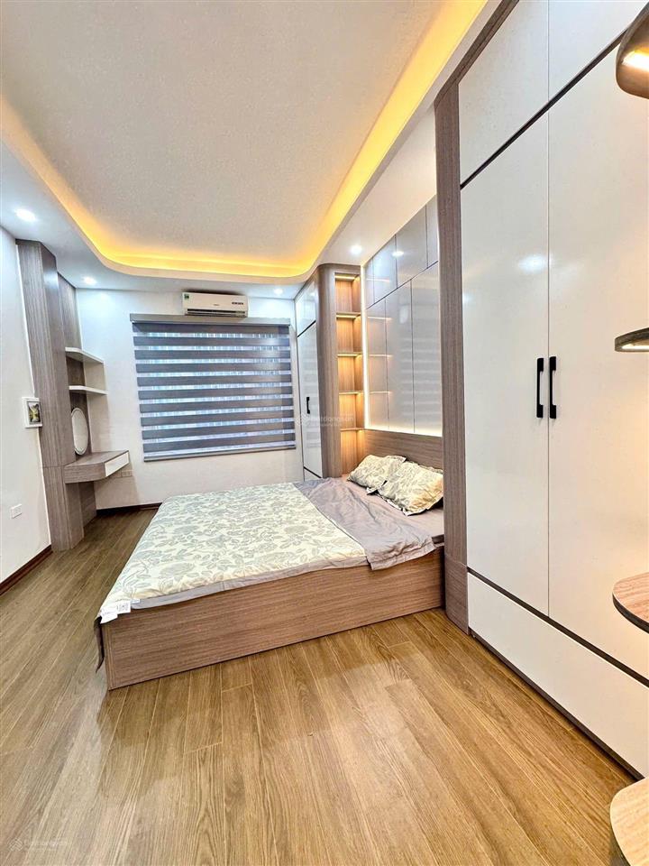 Chính chủ cho thuê nhà biệt thự pháp cổ phố tuệ tĩnh dt 80m2(3pn)giá cho thuê 10.5tr  0918 264 ***