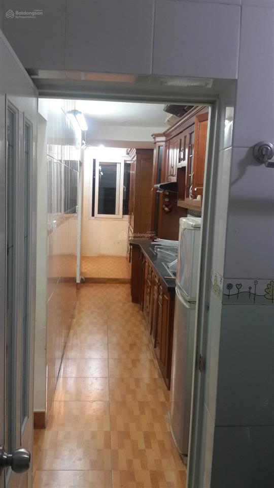 Nhà tập thể tấng 5e5 trung tự (45m2) 2 phòng ngủ