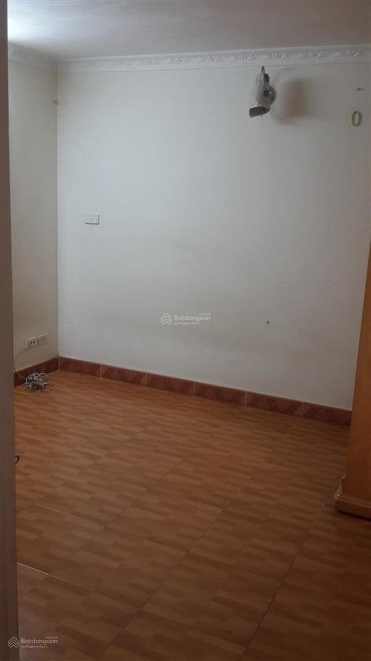 Nhà tập thể tấng 5e5 trung tự (45m2) 2 phòng ngủ