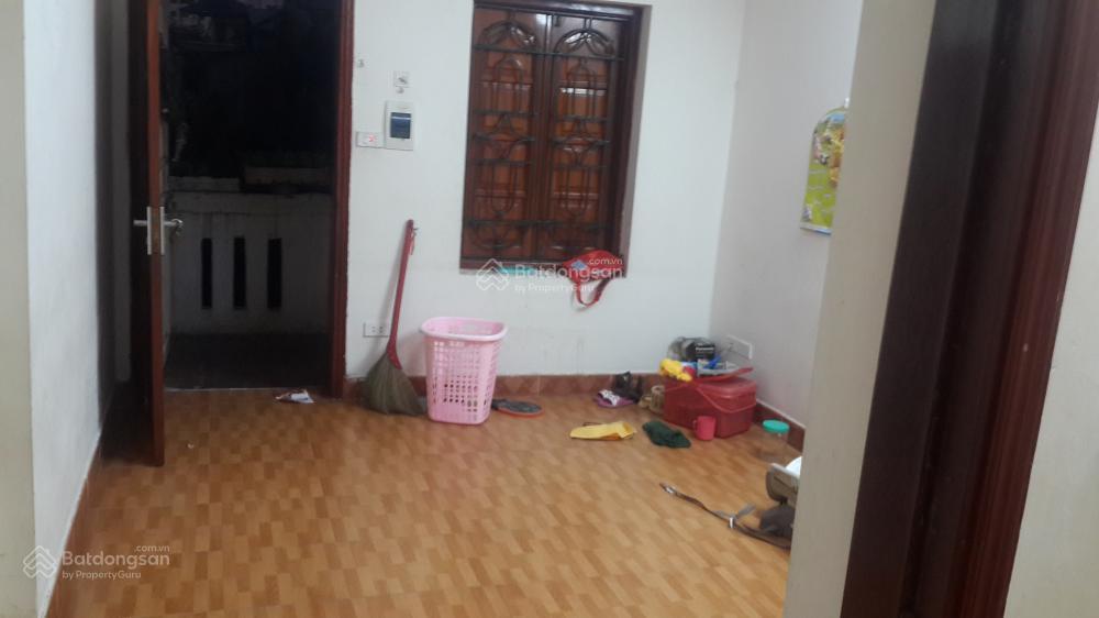 Nhà tập thể tấng 5e5 trung tự (45m2) 2 phòng ngủ