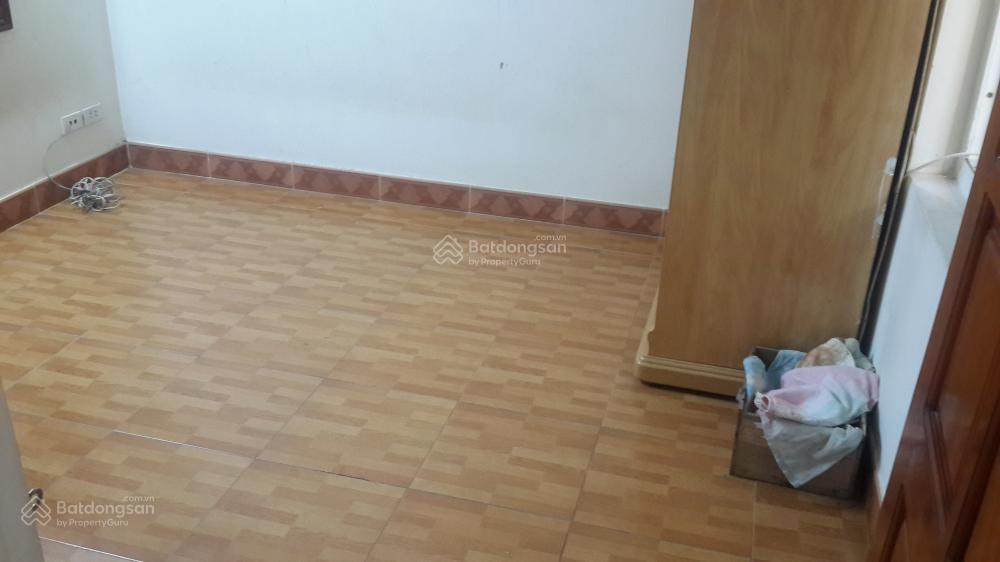 Nhà tập thể tấng 5e5 trung tự (45m2) 2 phòng ngủ