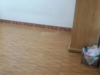 Nhà tập thể tấng 5e5 trung tự (45m2) 2 phòng ngủ