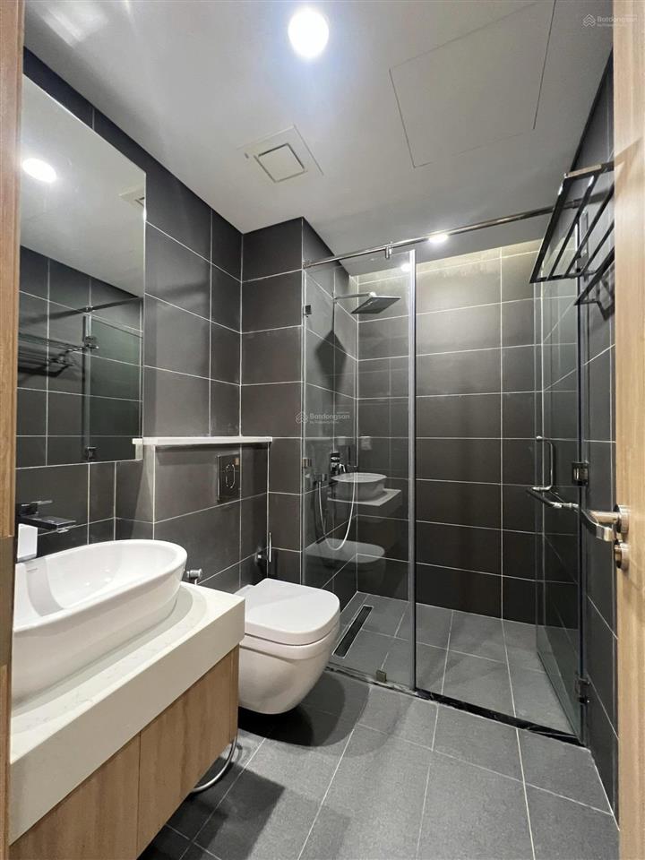 Căn seasons avenue cho thuê, 2 phòng ngủ, giá 13tr. 0964 555 ***(em công)