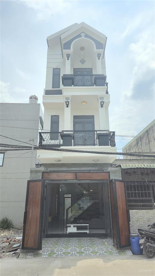Bán nhà đường lò lu gần vinhomes grand park q9