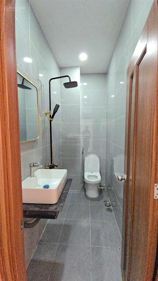 Bán nhà mới 730 lã xuân oai. gần nguyễn duy trinh
