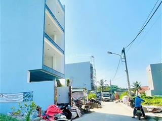 Bán lô 65m đường nguyễn xiển gần vinhomes grand park q9