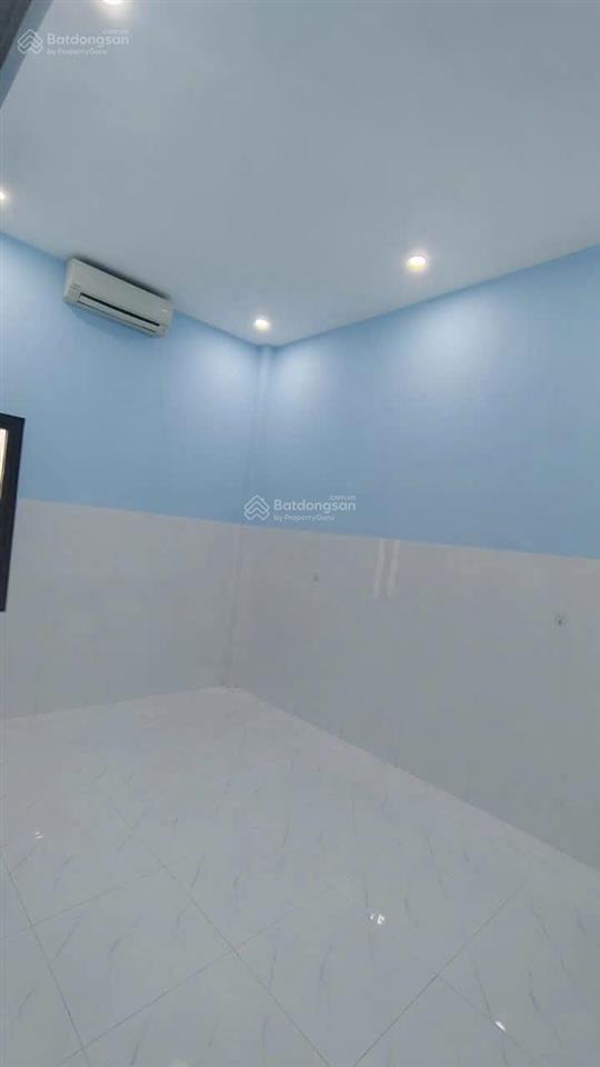 Bán nhà đường 102  tăng nhơn phú