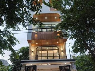 Chủ gửi bán nhà phố mới xây liền kề vinhomes grand park
