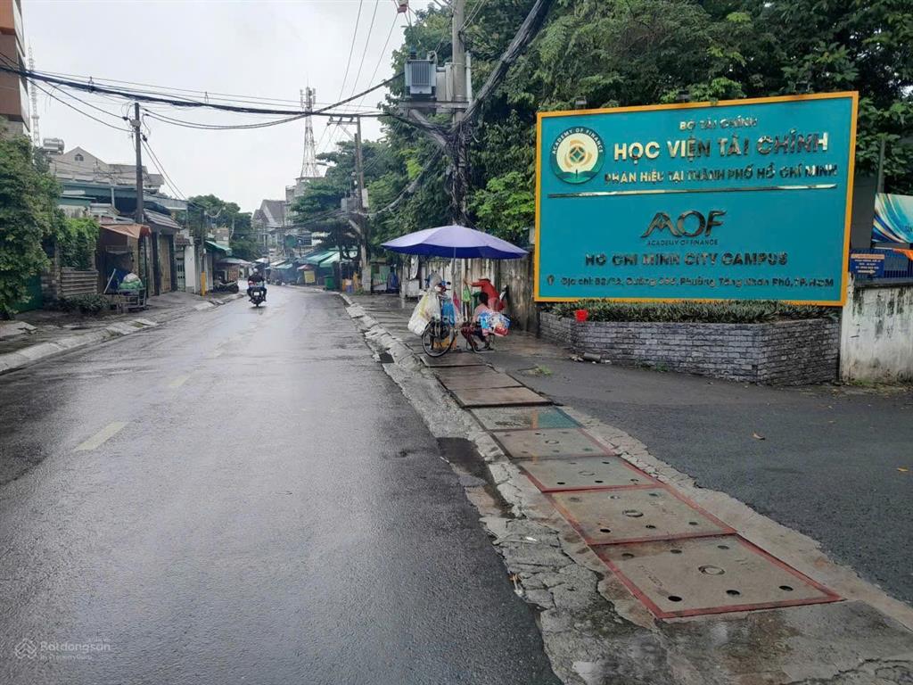 Bán lô 150 ngay lê văn việt q9