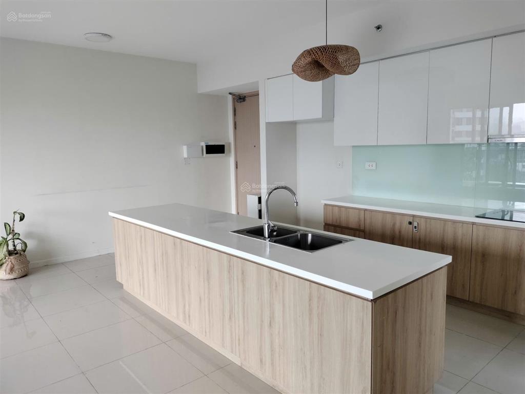 Bán căn 3pn diện tích lớn 121m2 palm heights. giá bán chỉ 11.25 tỷ bao hết