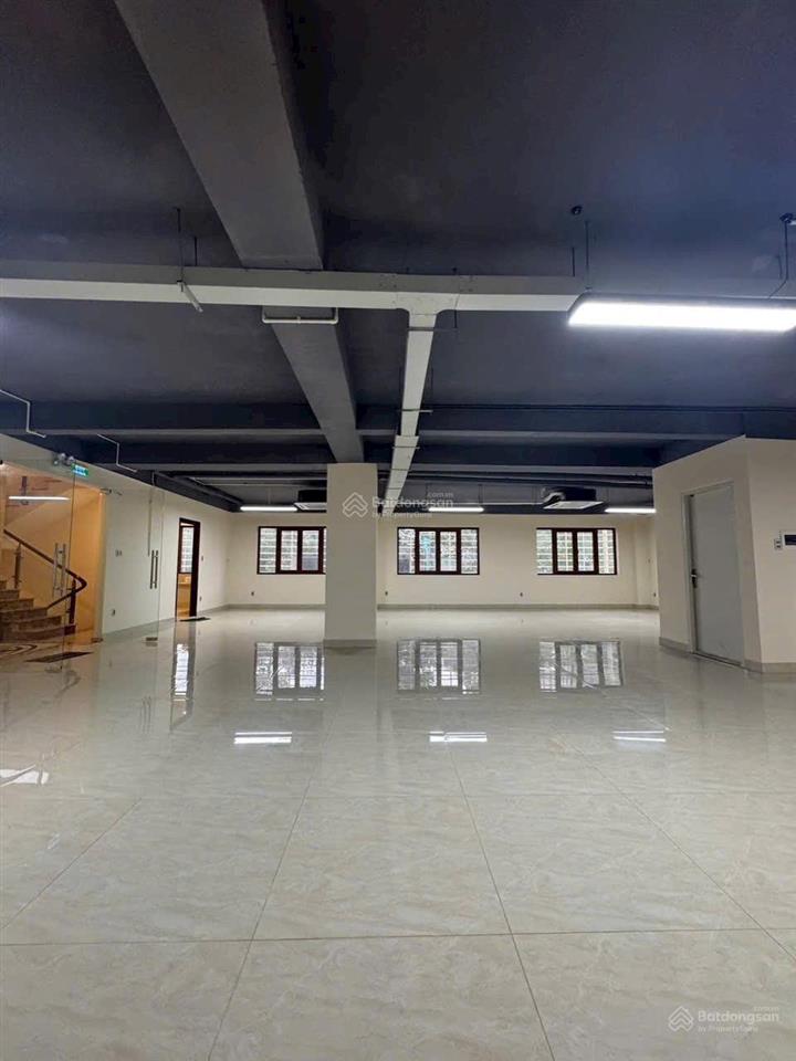 Giảm 5 tỷ cho toà nhà mặt tiền phan bá vành thương hiệu quận 2 dt 288m2 (16m x 18m) giá 145 tỷ.