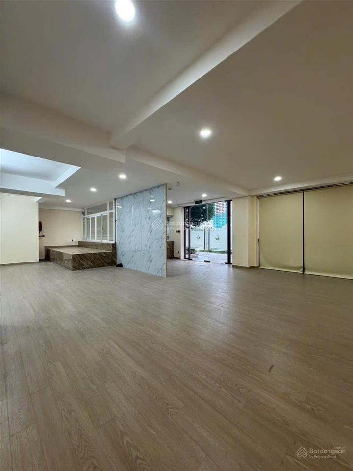 Giảm 5 tỷ cho toà nhà mặt tiền phan bá vành thương hiệu quận 2 dt 288m2 (16m x 18m) giá 145 tỷ.