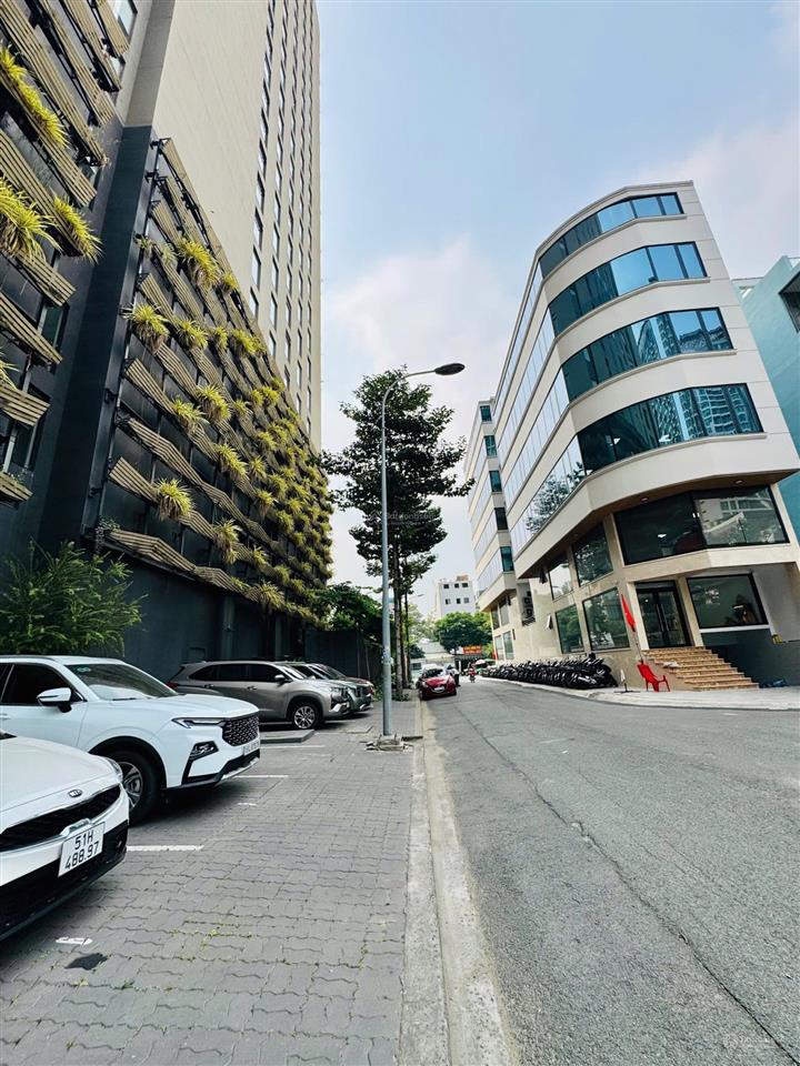 Rẻ nhất huy hoàng! bán đất huy hoàng dãy c hướng đông nam  dt 100m2 (5m x20m)  giá 21 tỷ