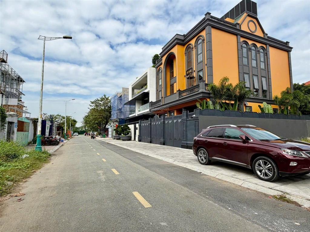 Giảm 3 tỷ bán nhanh! bán đất villas thủ thiêm dt 10m x 20m giá 33.6 tỷ