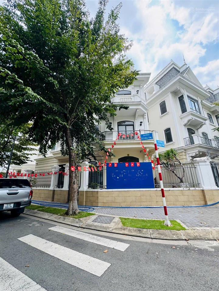 Quỳnh nhi nói không với tin ảo! chỉ 36 tỷ biệt thự victoria village dt 176m2  sổ hồng riêng