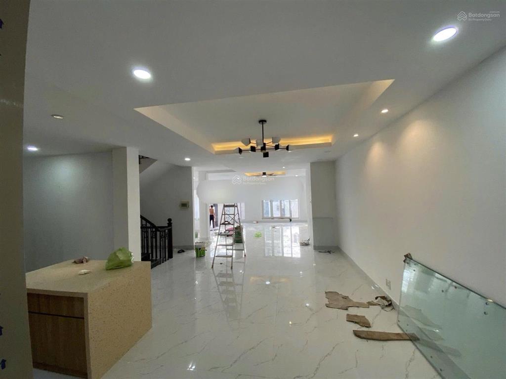 Giảm 5 tỷ còn 45 tỷ! giá hời! bán nhanh biệt thự có hầm kđt an phú an khánh đường 33 dt 8m x 20m