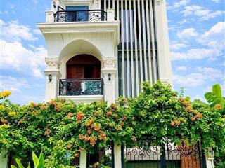 Giảm 3 tỷ chỉ còn 25 tỷ! bán nhanh nhà đẹp ngang 7m có hầm thạnh mỹ lợi dt 129.5m² (7x18.5m)