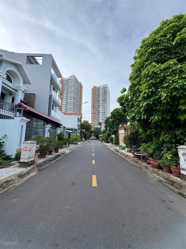 Rẻ hơn thị trường 5 tỷ! bán nhà đẹp kdc văn minh dưới chân the sun avenue 145m2 (8x18m) giá 34 tỷ