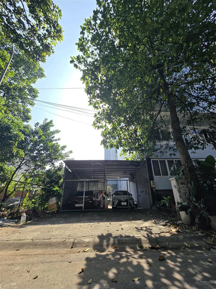 Chỉ 200 triệu/m2 giá tốt huy hoàng mã a29 dt 8x20m giá 32 tỷ xây hầm + 6 tầng alo em nhi ạ