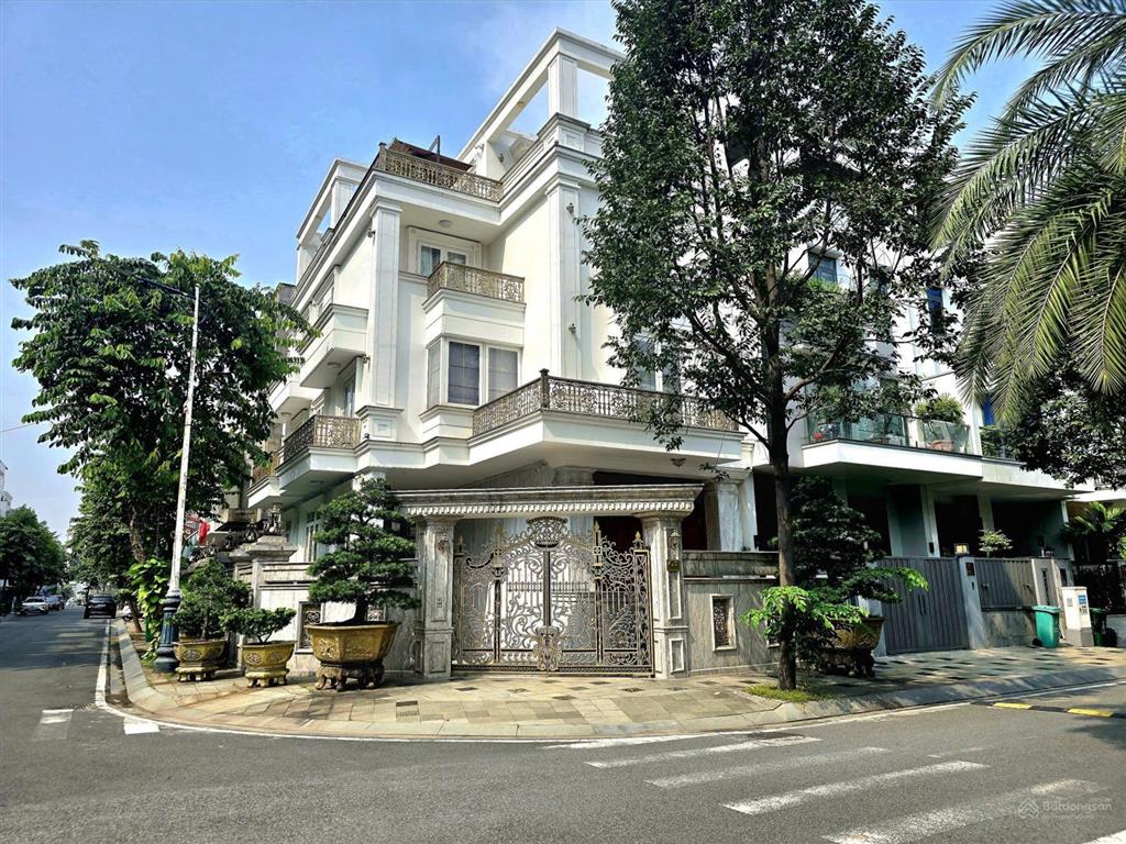 Biệt thự góc 2 mặt tiền đảo kim cương mystery villa 207m2 dt 11x20m giá 85 tỷ khu an ninh đẳng cấp
