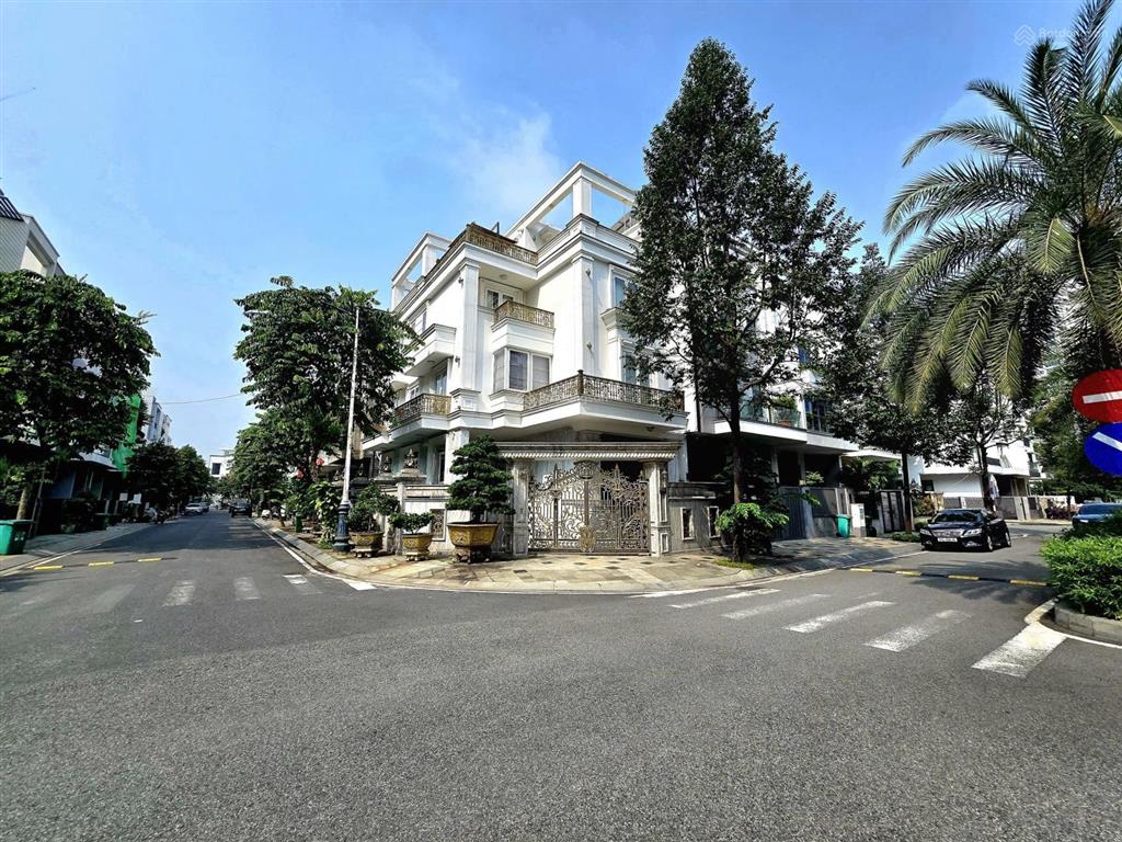 Biệt thự góc 2 mặt tiền đảo kim cương mystery villa 207m2 dt 11x20m giá 85 tỷ khu an ninh đẳng cấp