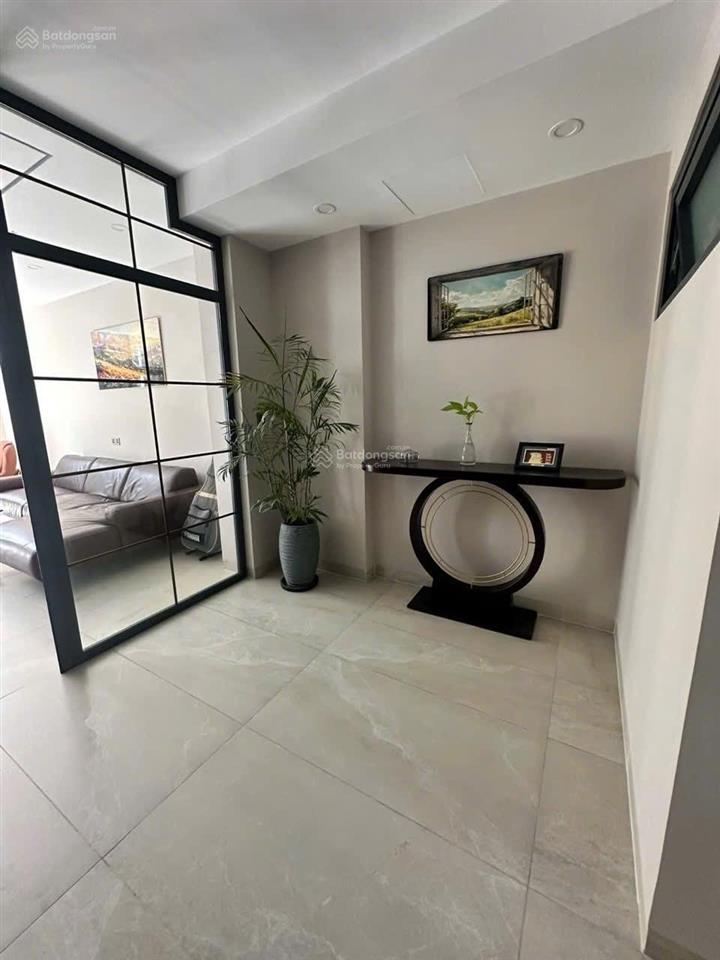 Giảm 5 tỷ! bán nhanh nhà đẹp có hầm và thang máy kdc mystery villa dt 100m2 (5x20m) giá còn 35 tỷ.