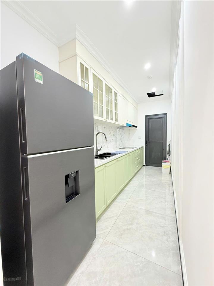 Cho thuê nhà mới aurora 2pn full nt nhà mới t9/26