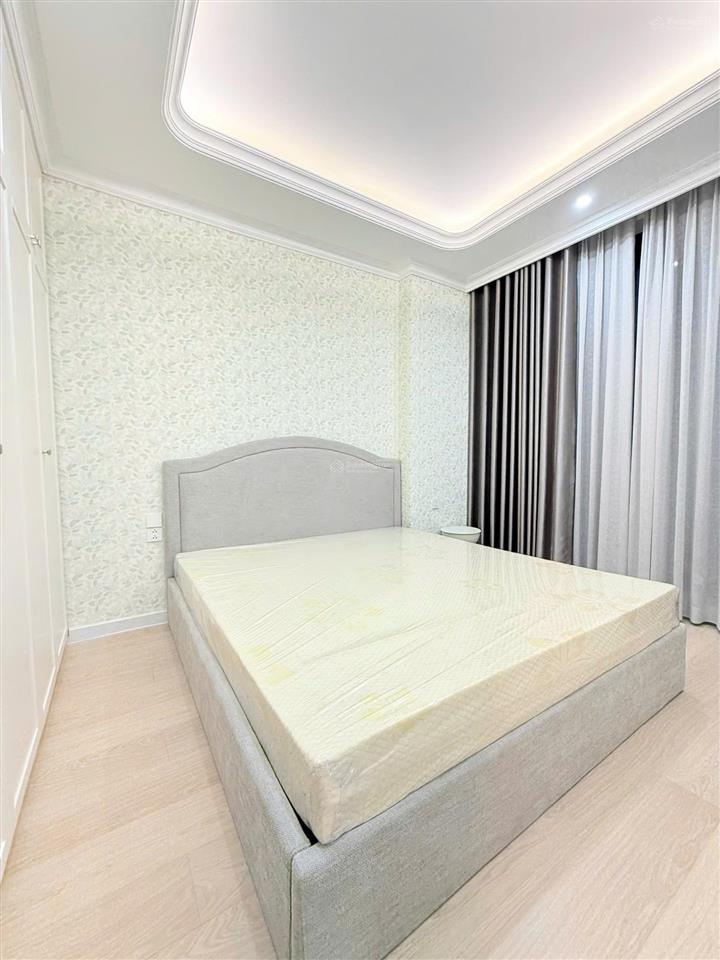 Cho thuê nhà mới aurora 2pn full nt nhà mới t9/26