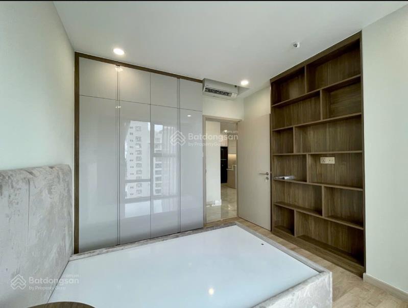 Hiếm có 1 căn giá tốt 2pn 75m2 full nt 8.4 tỷ t10/26