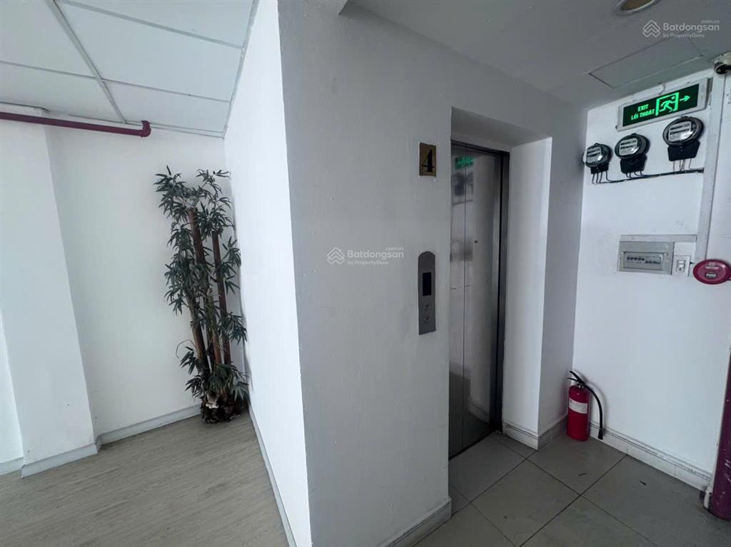 Cho thuê tòa nhà vp mặt tiền 481 điện biên phủ, q3, 7 tầng, 500 m2, có thang máy, pccc, giá 99tr/th