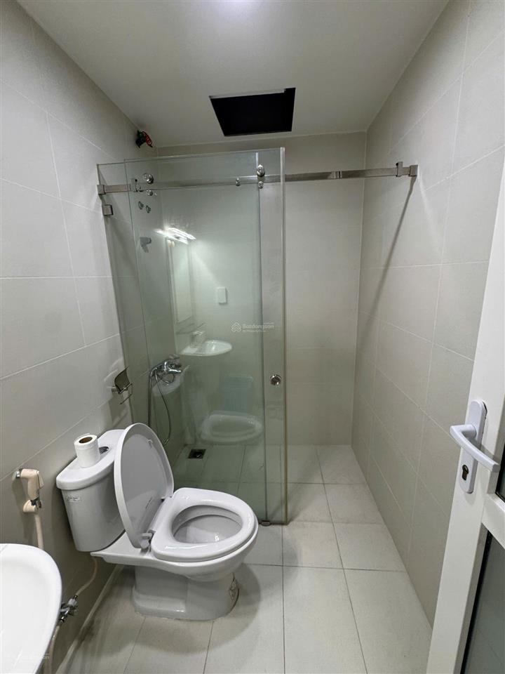Tôi cần bán officetel lavita charm thủ đức  tầng 5, căn c5.06, diện tích 51,3 m2. giá 2,5 tỷ