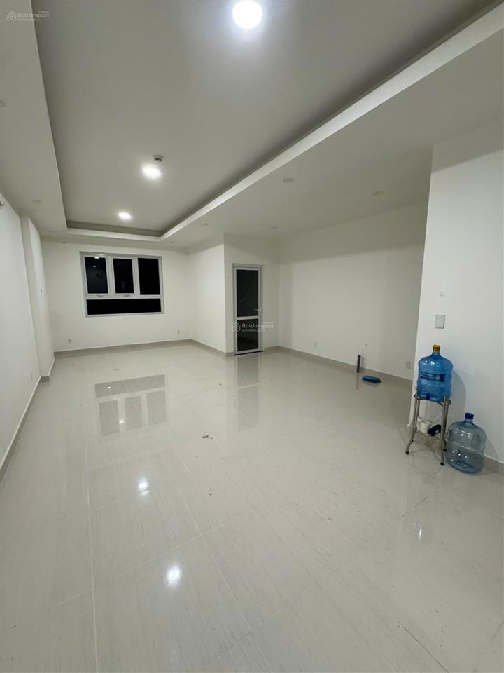 Tôi cần bán officetel lavita charm thủ đức  tầng 5, căn c5.06, diện tích 51,3 m2. giá 2,5 tỷ