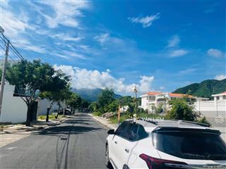 Bán đất đất lành, 3,9 tỷ, 70m2, pháp lý đầy đủ