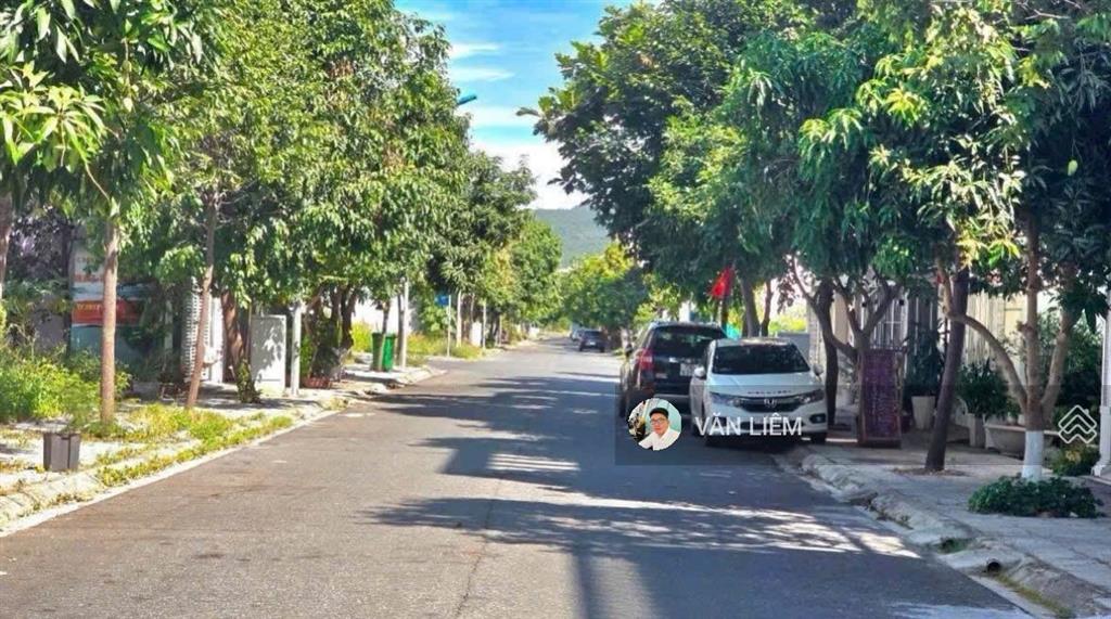 Bán lô đất đường t5 khu đô thị an bình tân. đã có sổ hồng
 diện tích 100m2 ngang 5m  hướng đôn