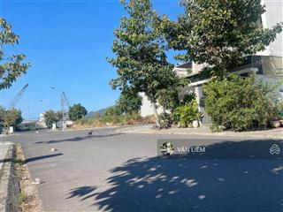 Bán lô đất an bình tân  phước long  113,4m2  giá 8 tỷ diện tích  113,4m2 hướng  đông nam