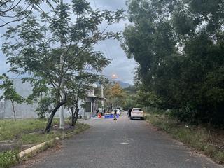 Bán đất khu tái định cư đất lành, vĩnh thái, nha trang  giá bán 3 tỷ 200 tr (bao sang tên)