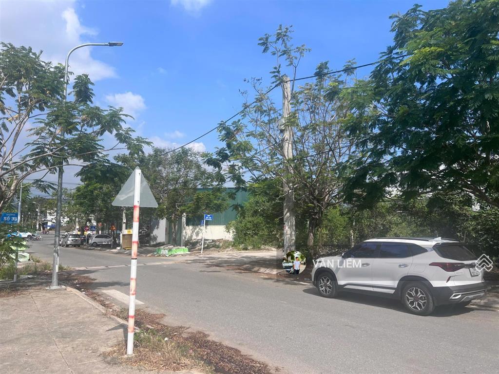 Bán đất mặt tiền đường 17.5m tđc hòn rớ 2 nam nha trang   diện tích 79,2m2