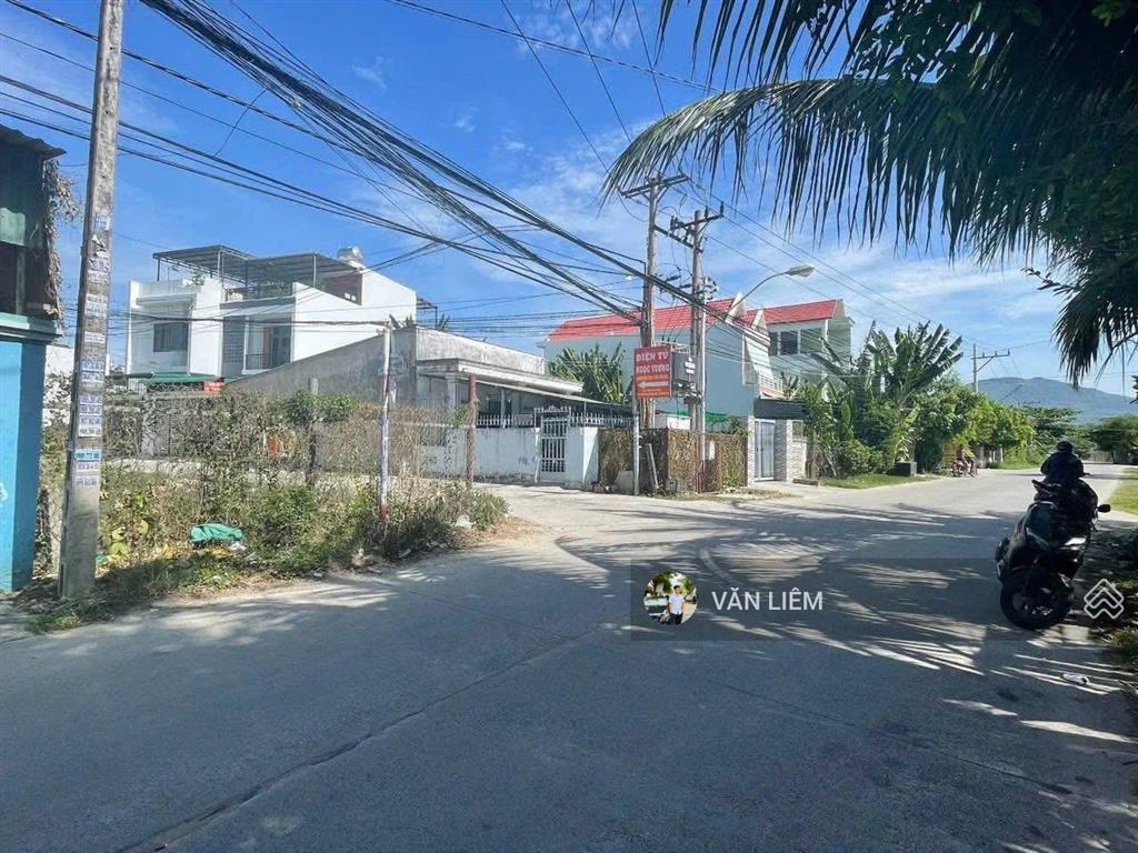 Bán lô góc 2 mặt tiền vĩnh trung. diện tích 120m² (ngang 5,5m  dài 22m)