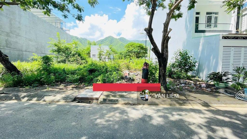Chủ cần bán lô đất khu tđc  đất lành, đường trước 13m giá bán 3.5tỷ bao sang tên