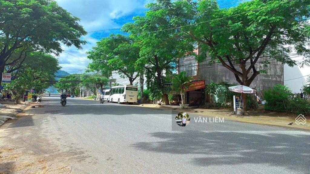 Lô đất tái định cư đất lành  đường nhựa 22m  diện tích 68m2  giá chỉ 4.4 tỷ