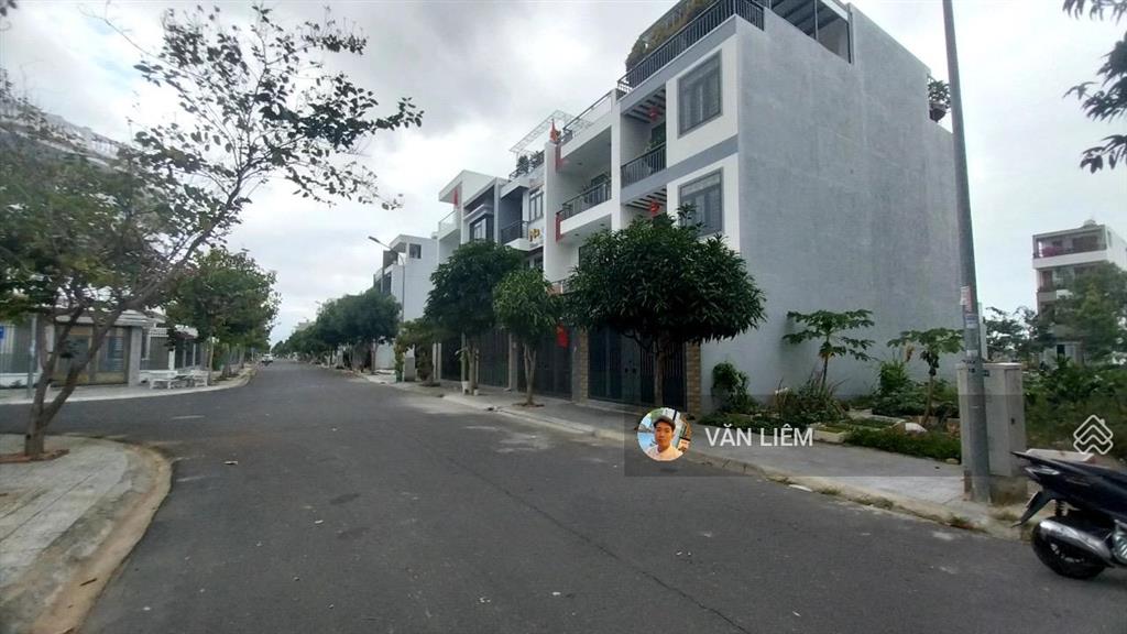 Khu đô thị an bình tân nha trang  sổ hồng sang tên  diện tích 100m2  đường t12 * hướng tây nam