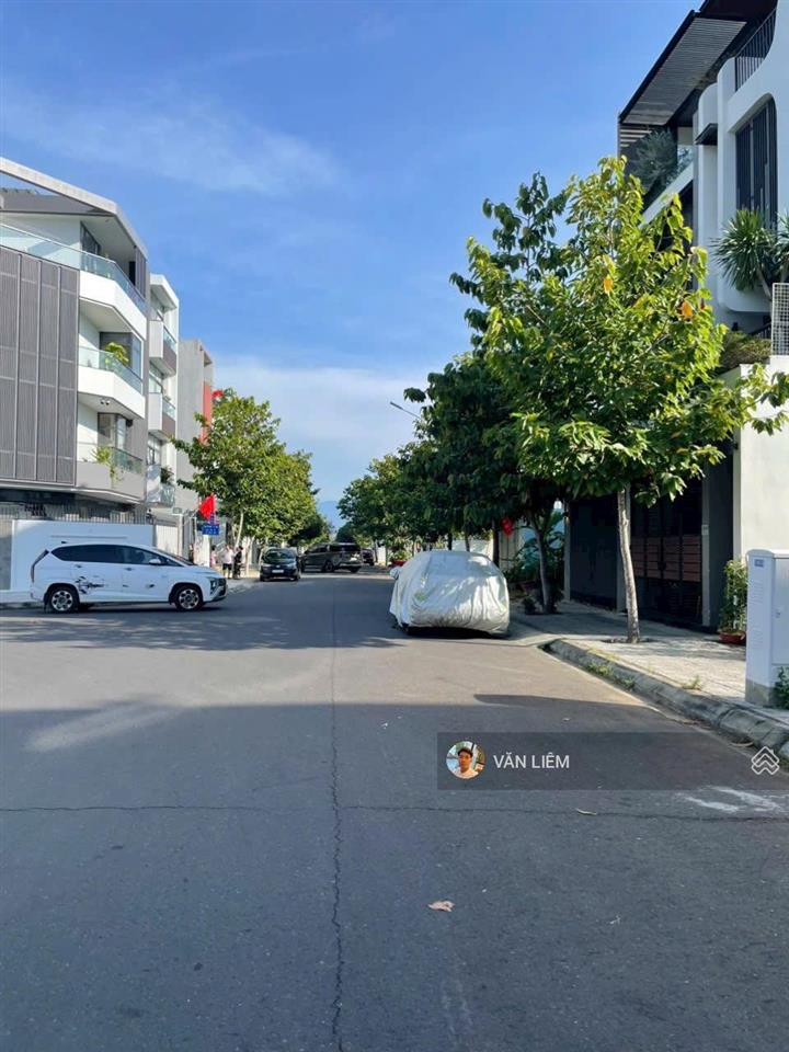 Bán lô đất kđt an bình tân  dt 100m2  vị trí đường t12, hướng tn  giá bán 7 tỷ
