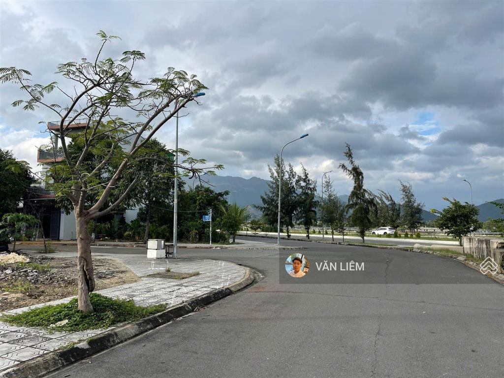 Đất khu đô thị an bình tân  đường t5 rộng 13m  sổ hồng sang tên