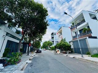 Bán lô đất đường t5 khu đô thị an bình tân đã có sổ hồng.

 diện tích 100m2 ngang 5m