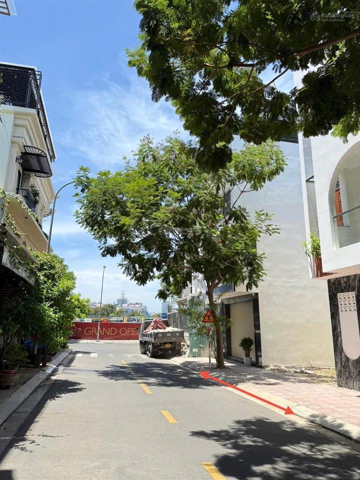 Hàng hiếm, kẹt tiền bán nhanh lô 2 mặt tiền kđt hà quang 2 đường trước sau (đường 11 và 12a)