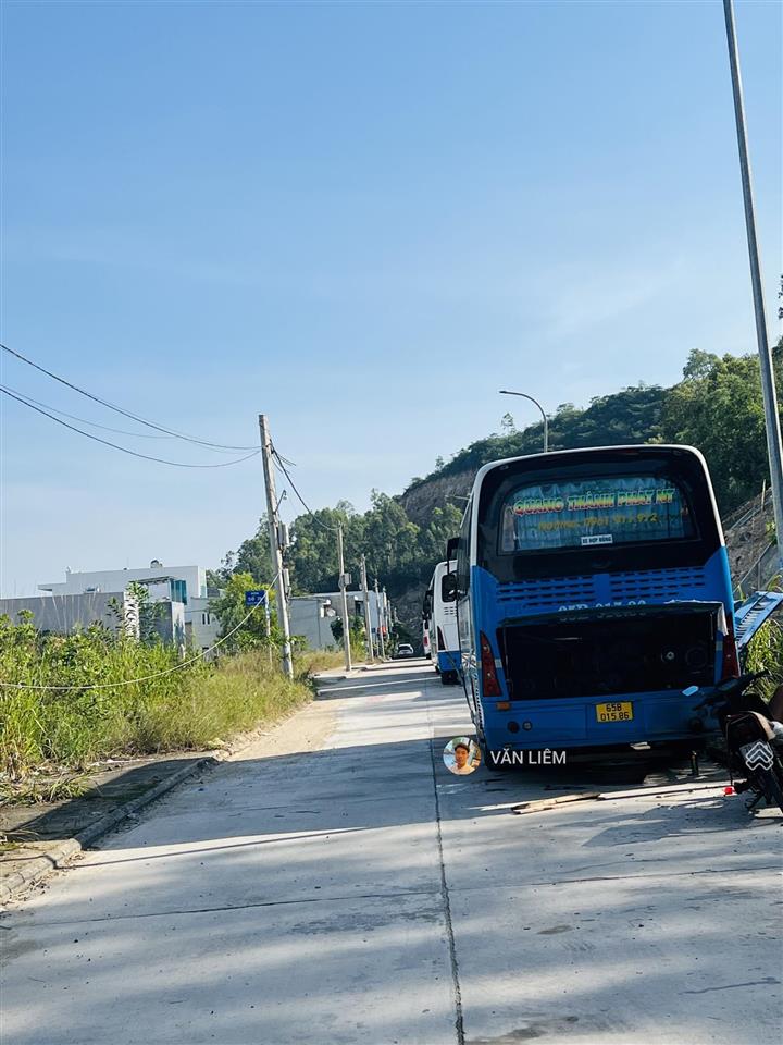 Cần bán lô đất đẹp tp nha trang, tái định cư hòn rớ 2. đường số 10  đường hiện trạng rộng 10m