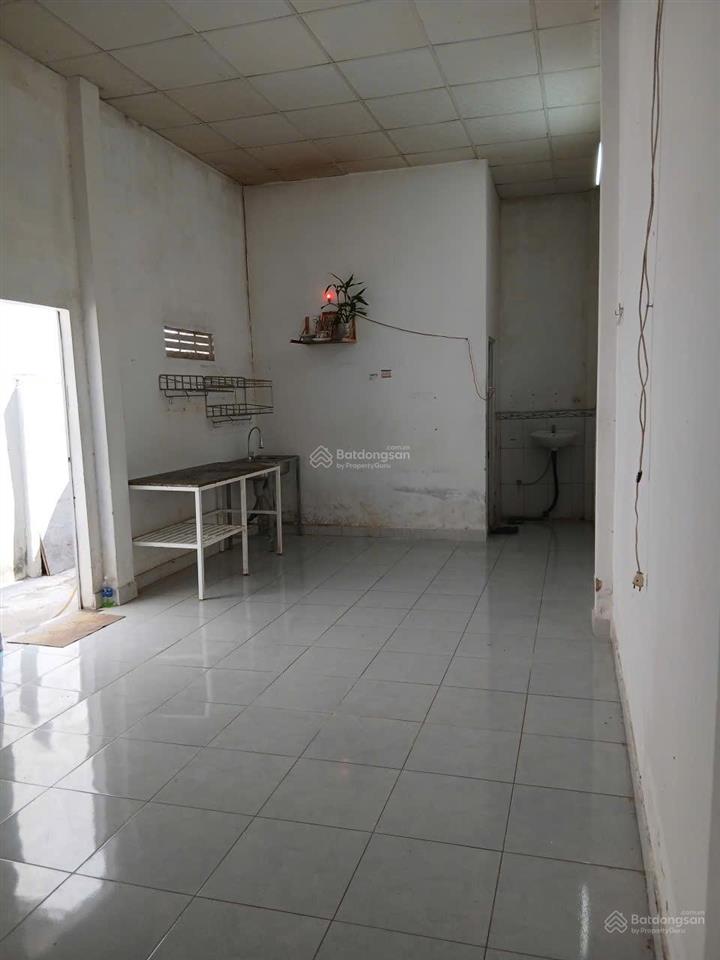 Cho thuê nhà mặt tiền đường tô ký giá tốt. vị trí mặt tiền đường tô ký, thuận tiện ở,